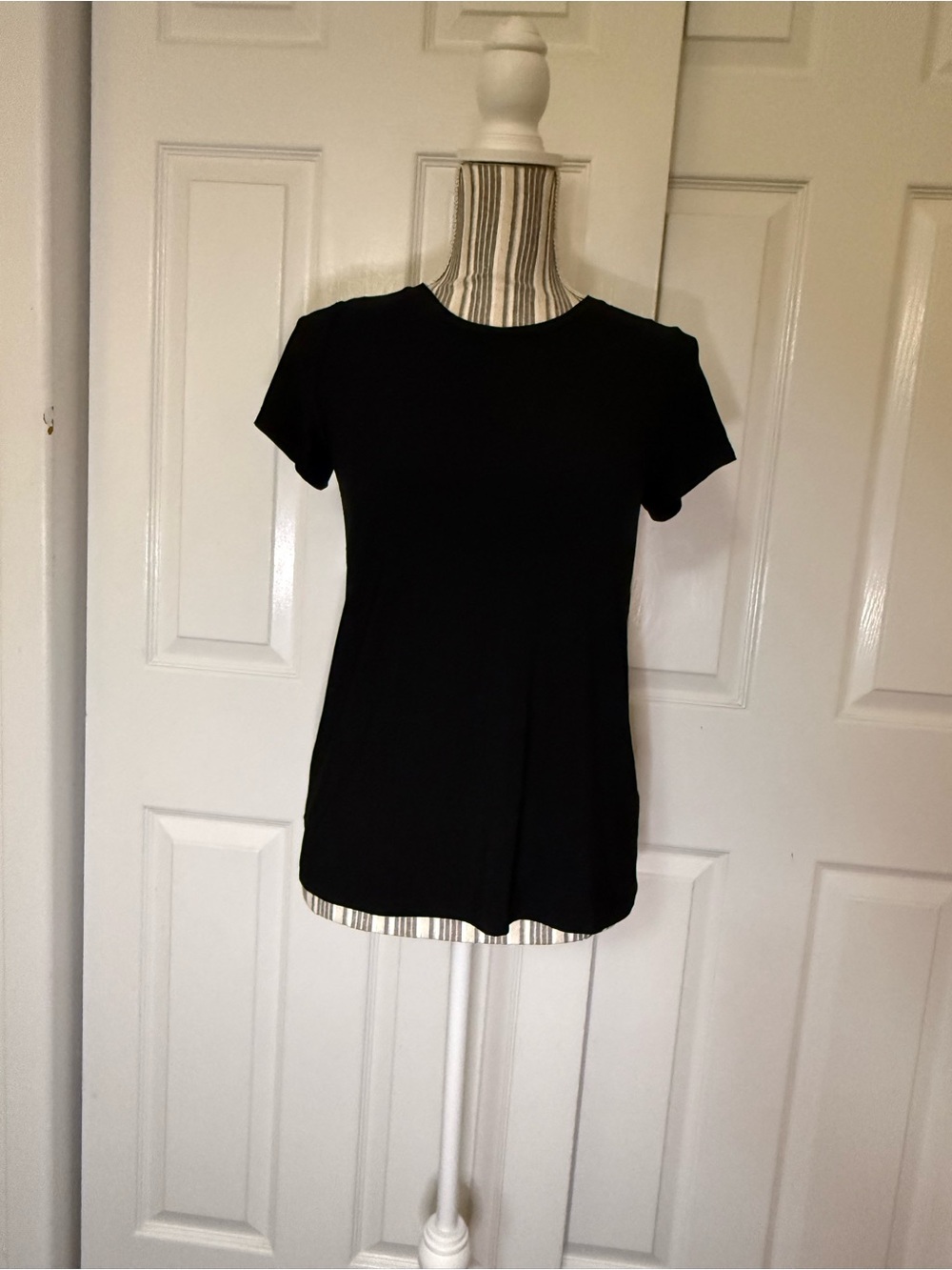 CeCe Black Lace Back Top XS Romantic Open Back Tee